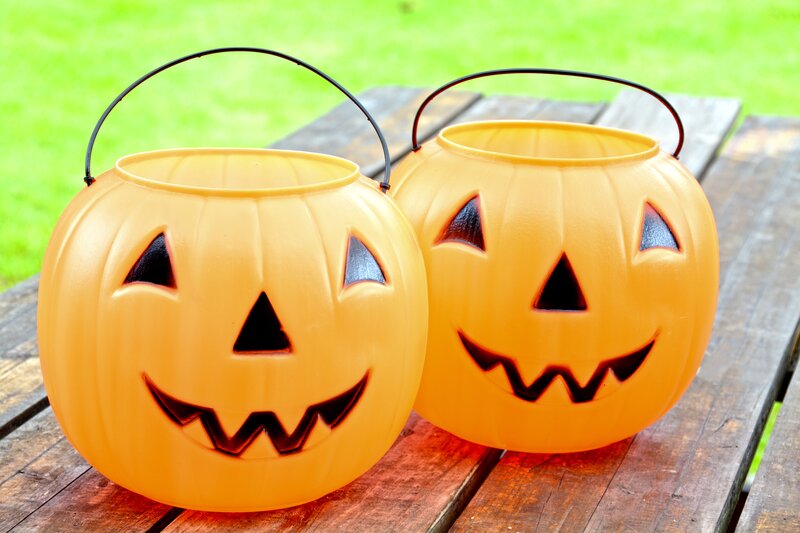 A Spooky and Safe Halloween – Tips